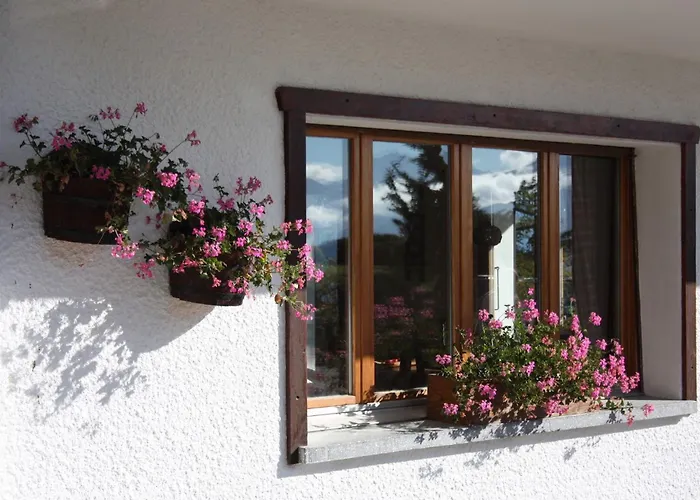 Outstanding For Groups South Facing Breathtaking Views Year Round Chalet *