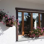 Outstanding For Groups South Facing Breathtaking Views Year Round Chalet *